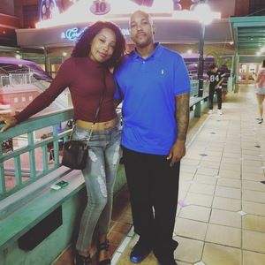 Meet your Posher, Ebony